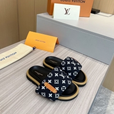 Louis Vuitton Slippers